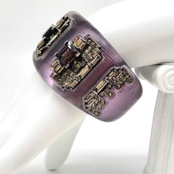 Alexis Bittar RARE, HUGE, WIDE Purple Lucite with Diamond Swarovski Crystals - Picture 7 of 13